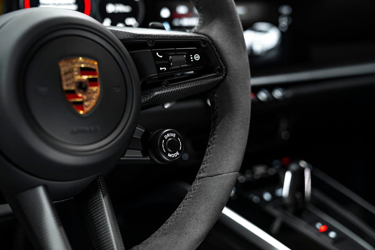 2024 Porsche 911 - 25
