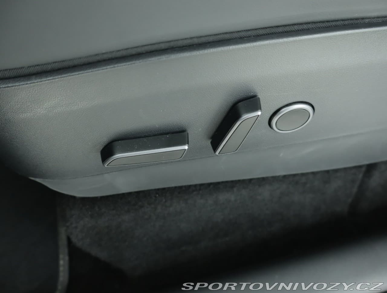 2023 Tesla MODEL Y - 37