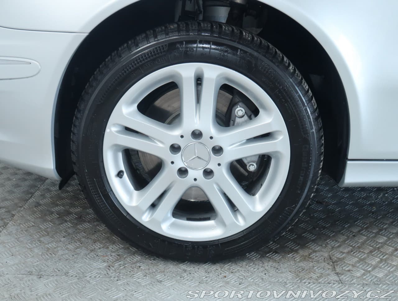 2007 Mercedes-Benz E-CLASS - 29