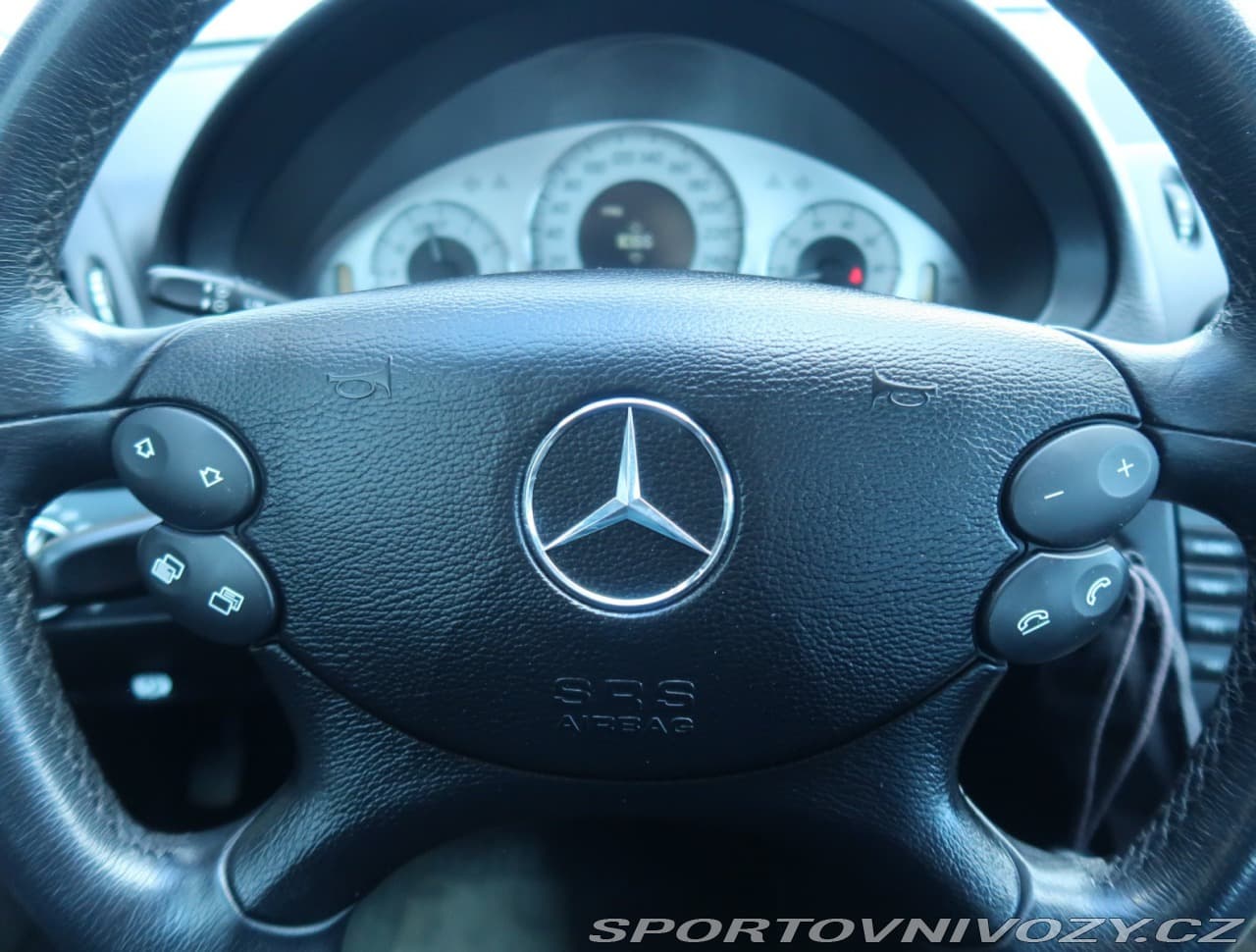 2007 Mercedes-Benz E-CLASS - 33