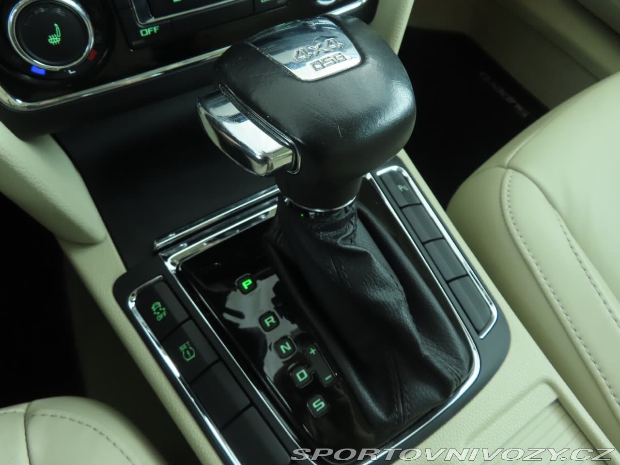 2011 Škoda SUPERB - 25