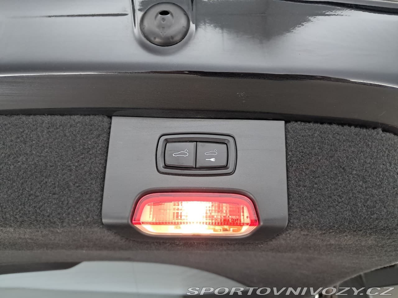 2010 Porsche CAYENNE - 16