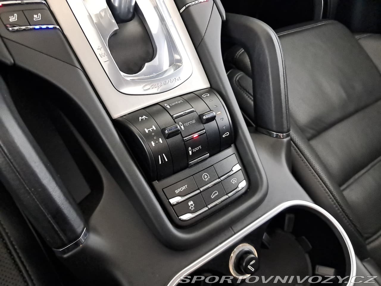 2010 Porsche CAYENNE - 20