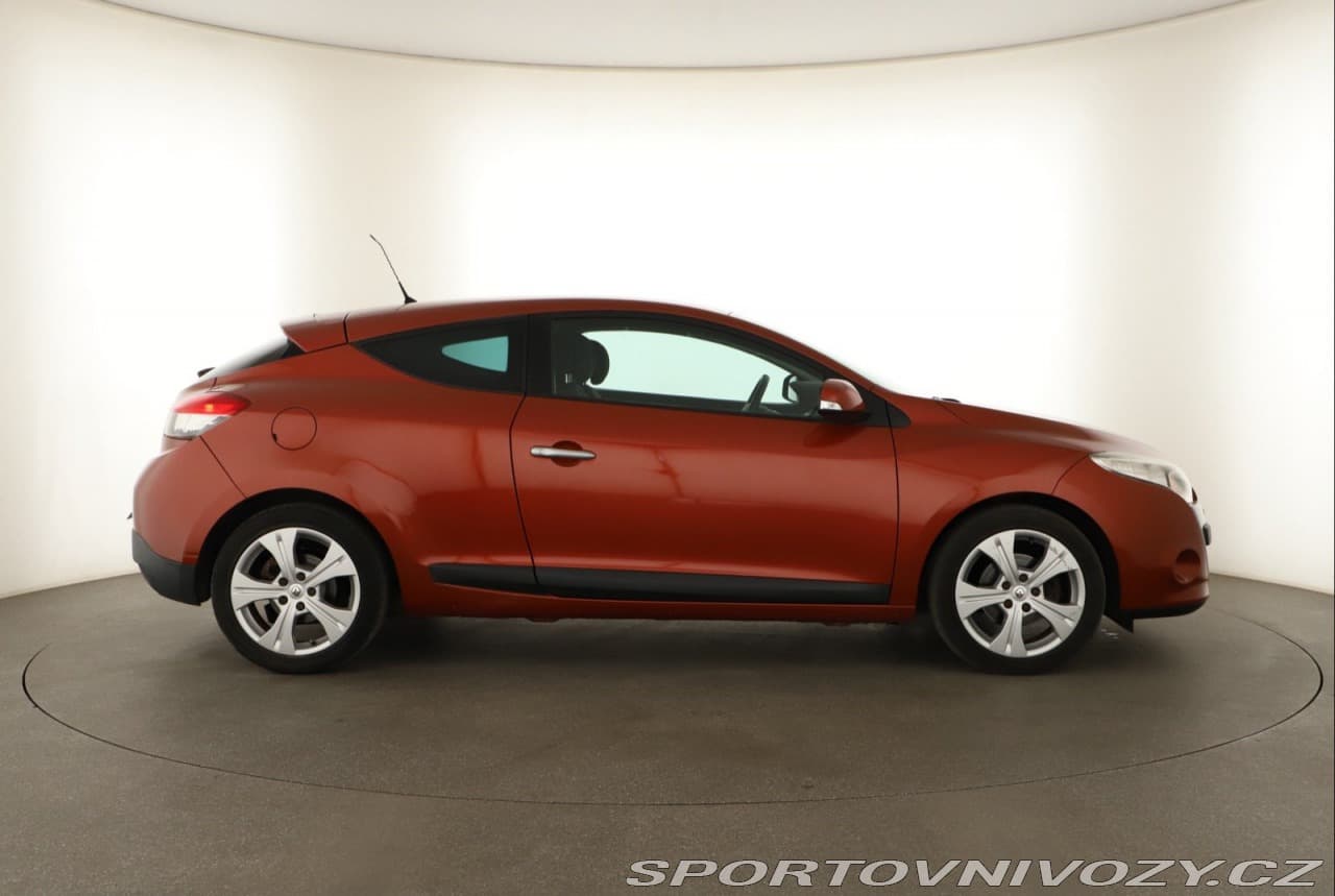 2009 Renault MEGANE - 6