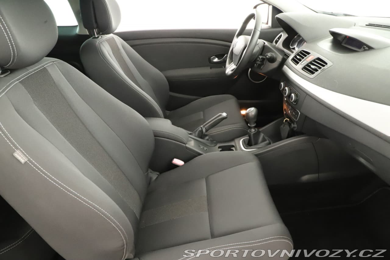 2009 Renault MEGANE - 7