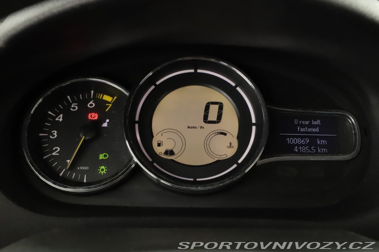 2009 Renault MEGANE - 9