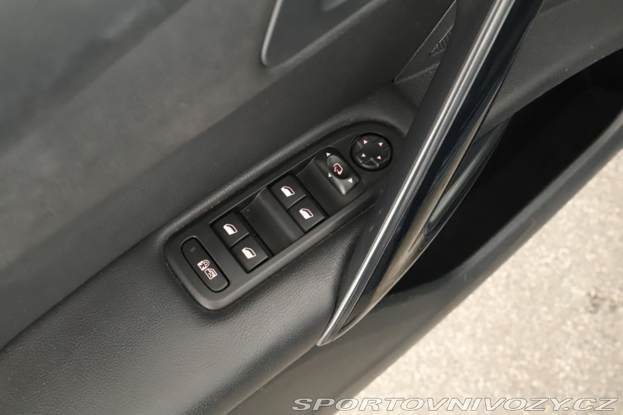 2017 Peugeot 508 - 31