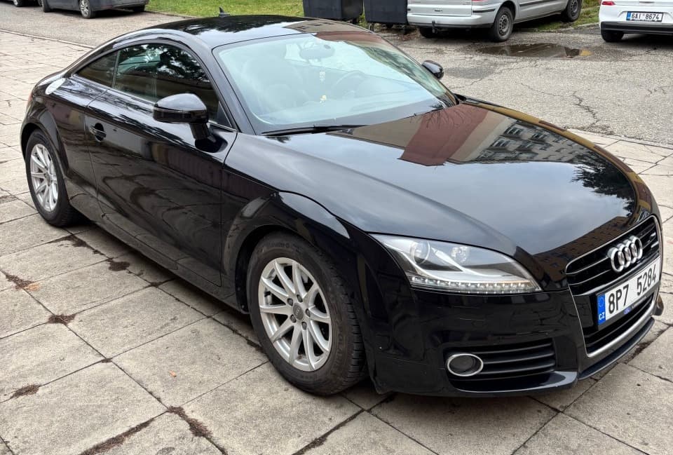 2012 Audi TT - 12