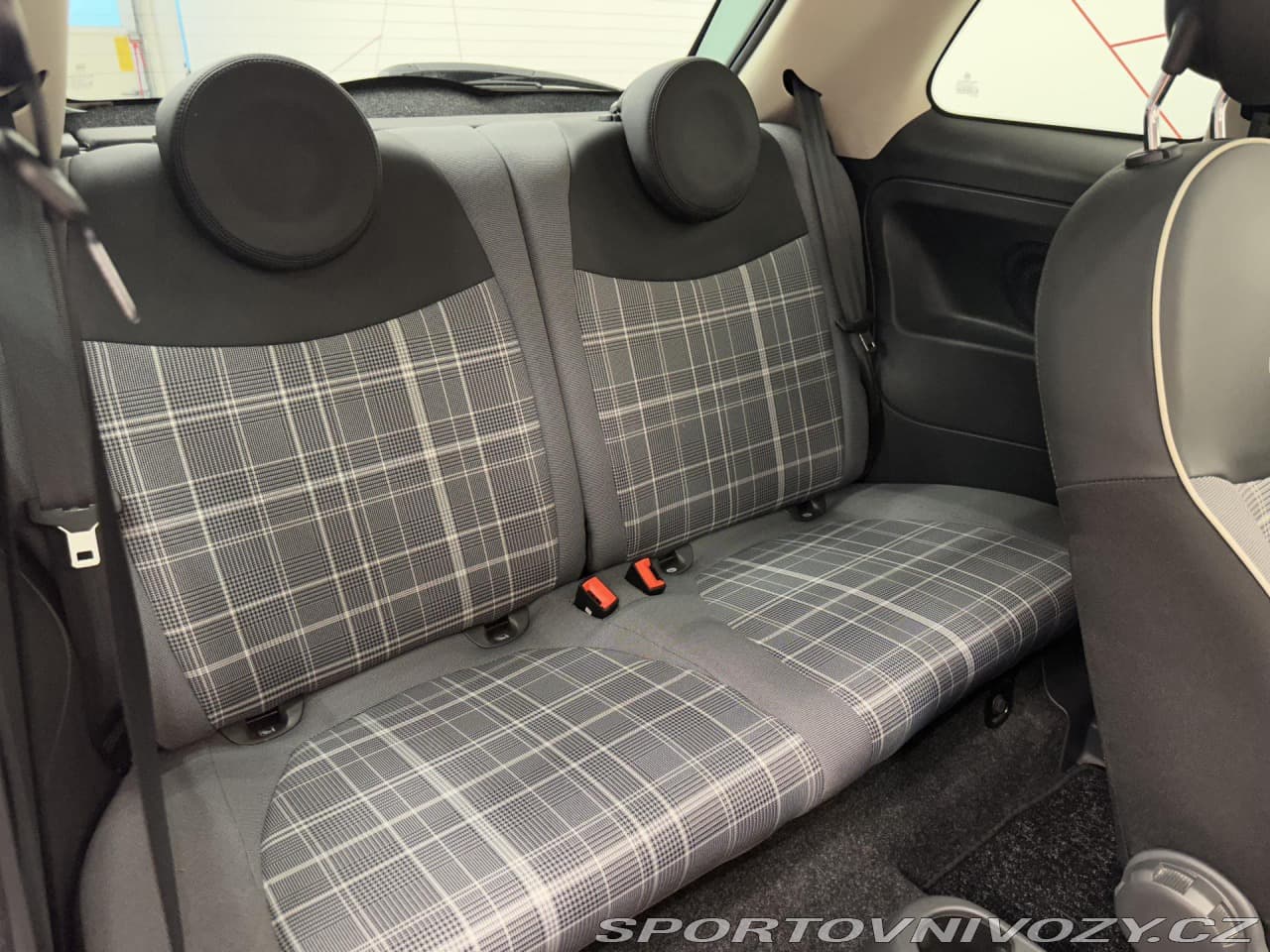 2017 Fiat 500 - 23