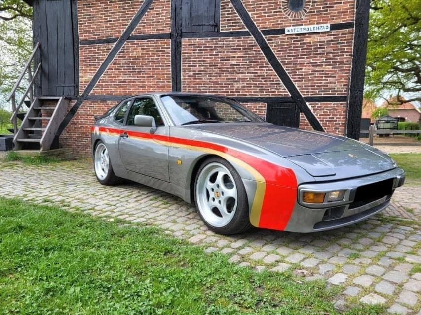 1985 Porsche 944 - 9