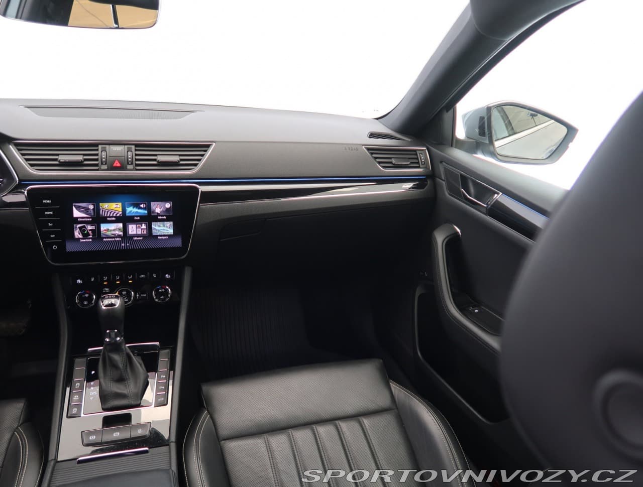 2021 Škoda SUPERB - 8