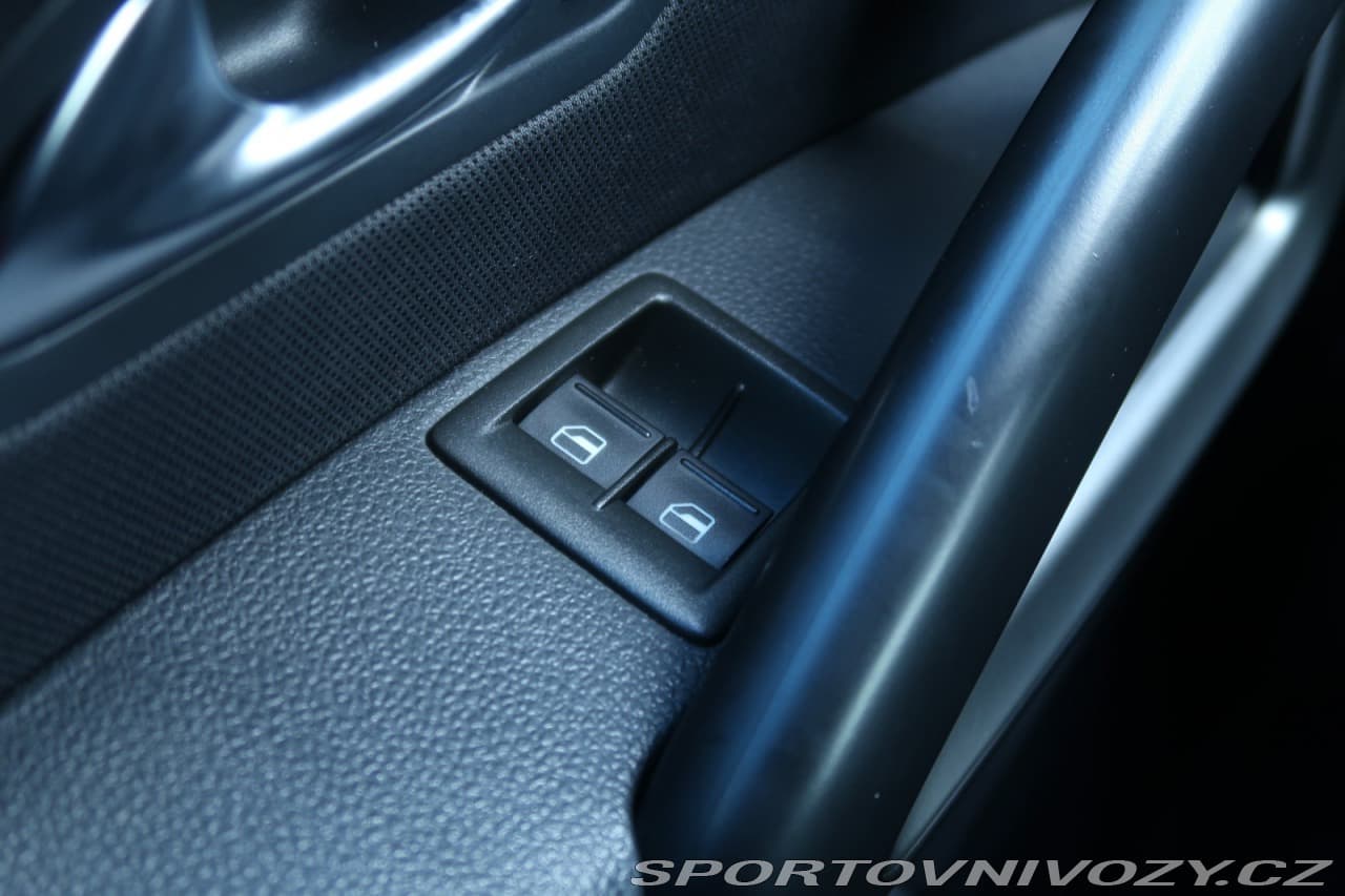 2009 Volkswagen SCIROCCO - 31