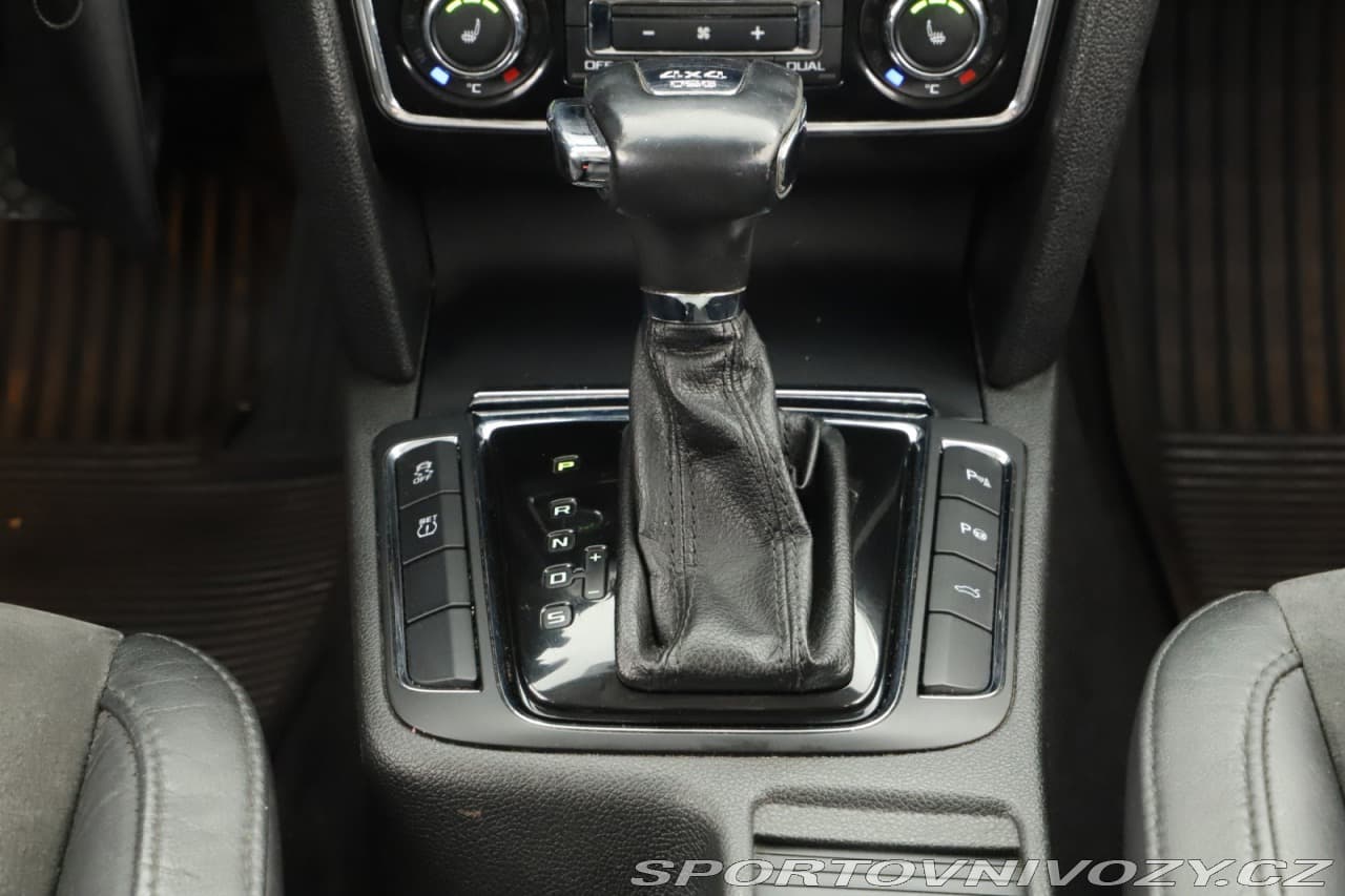 2009 Škoda SUPERB - 19