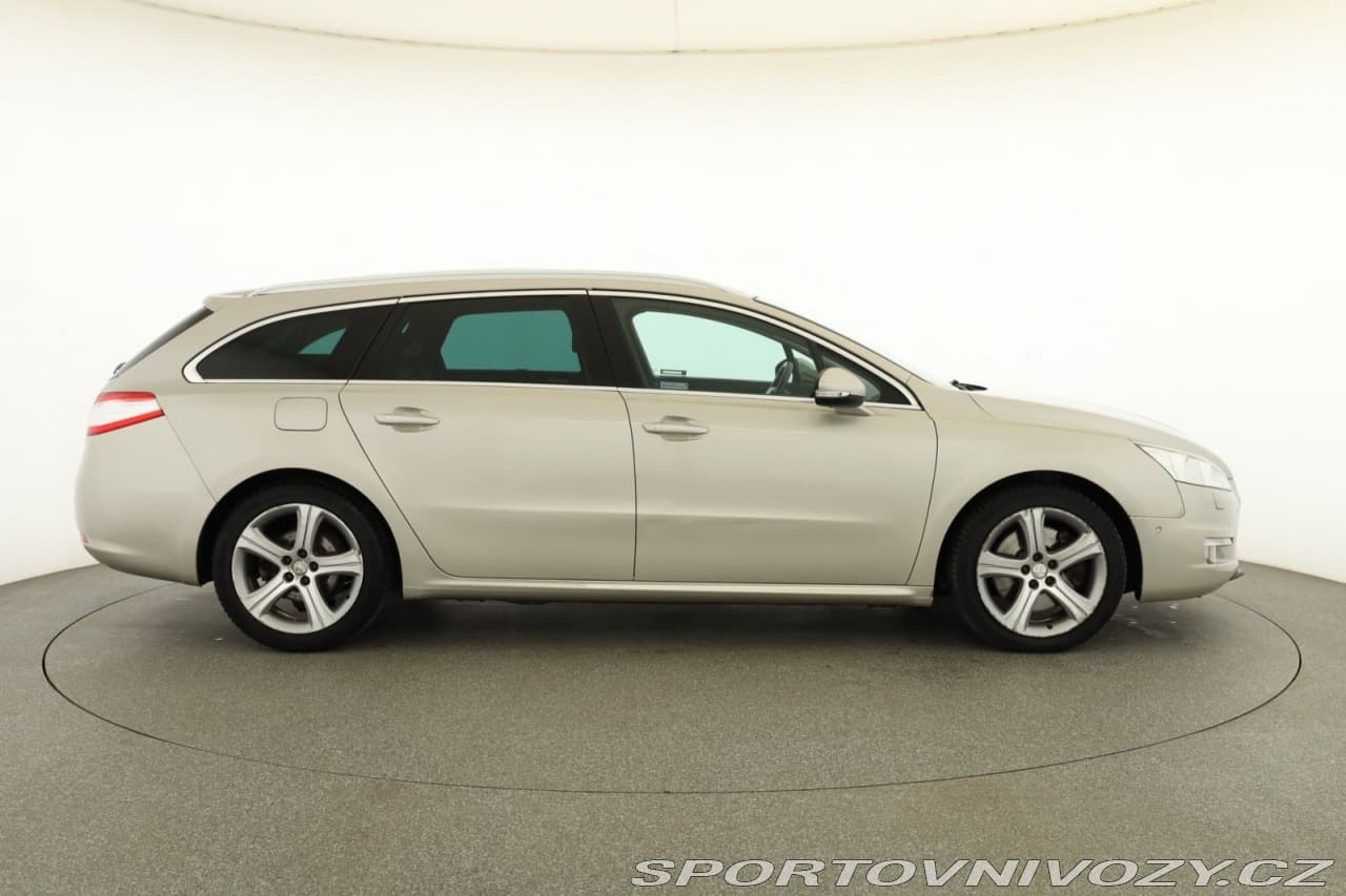 2012 Peugeot 508 - 11