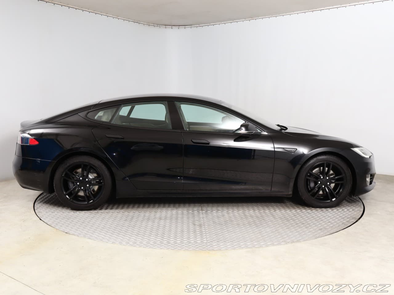 2017 Tesla MODEL S - 9