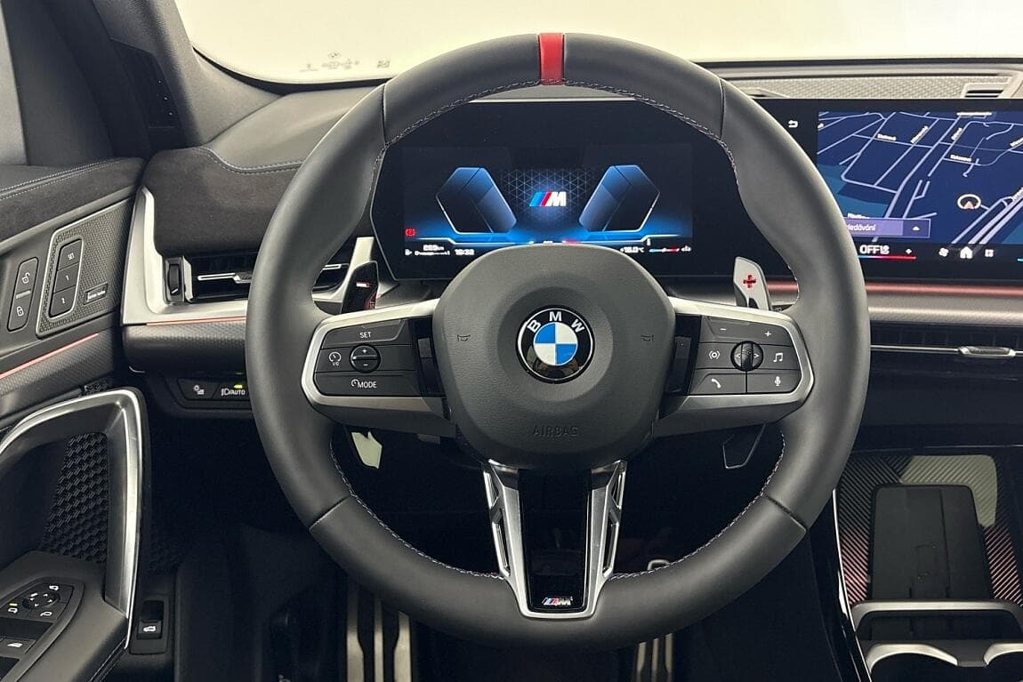 2025 BMW X2 - 19
