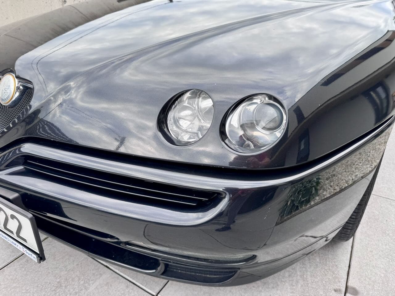 2001 Alfa Romeo GTV - 12