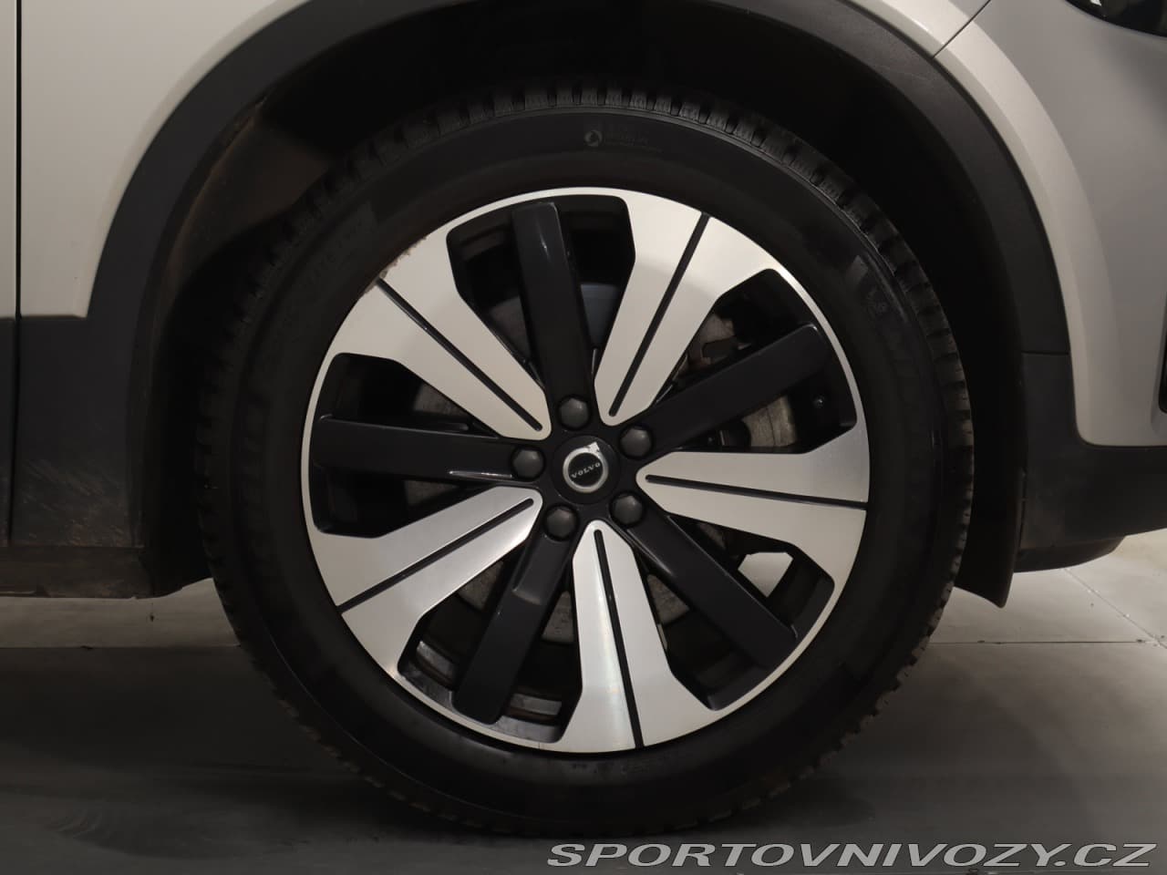 2022 Volvo C40 - 29