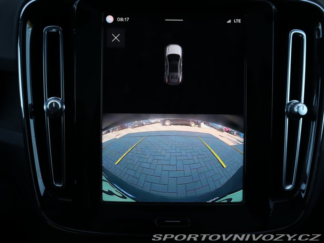 2022 Volvo C40 - 31