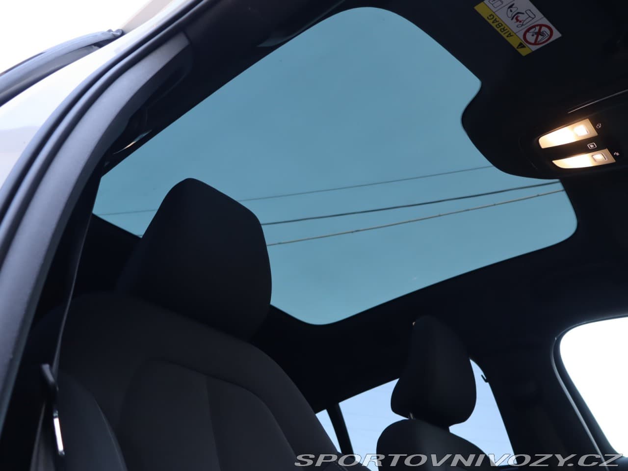 2022 Volvo C40 - 35