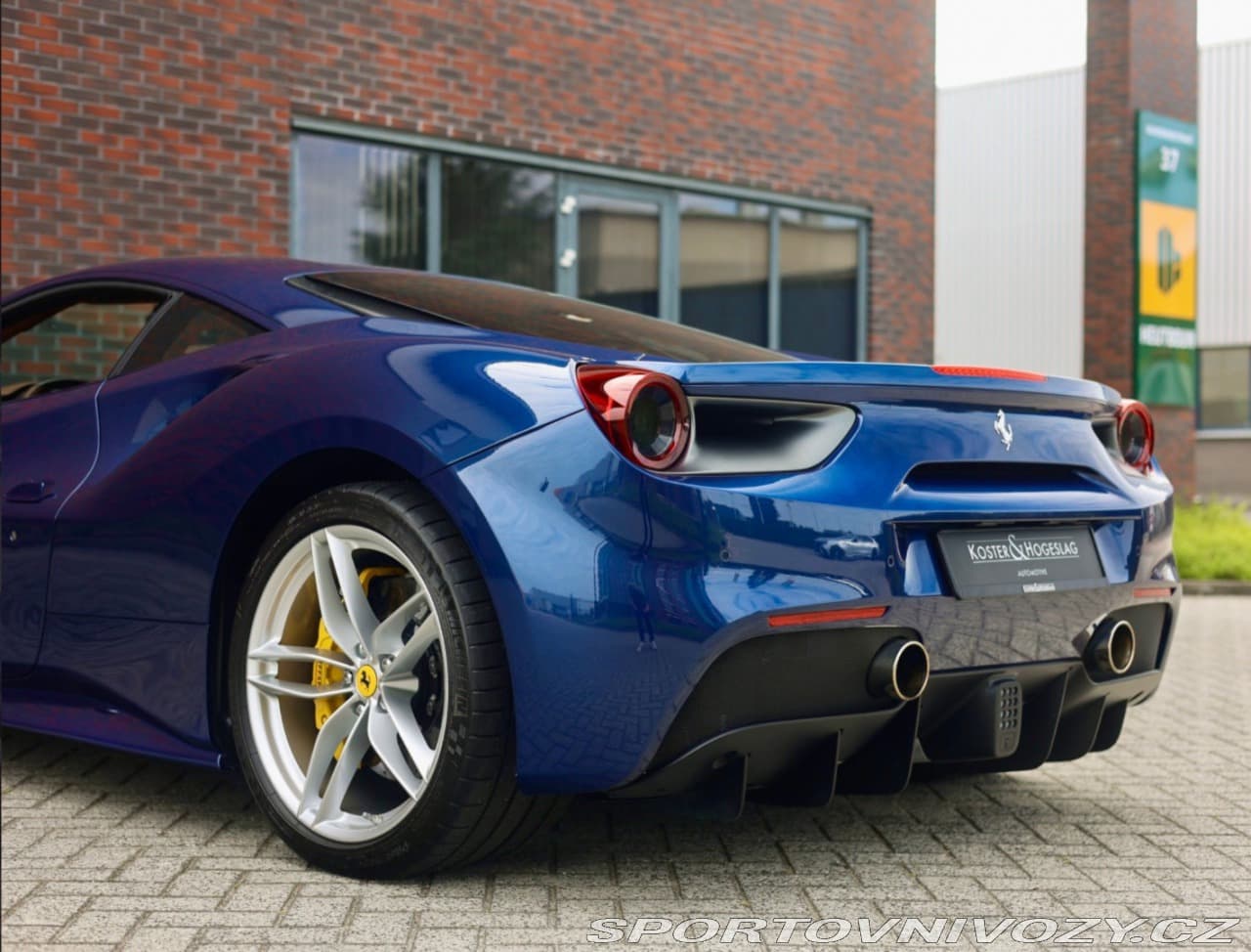 2018 Ferrari 488 - 13