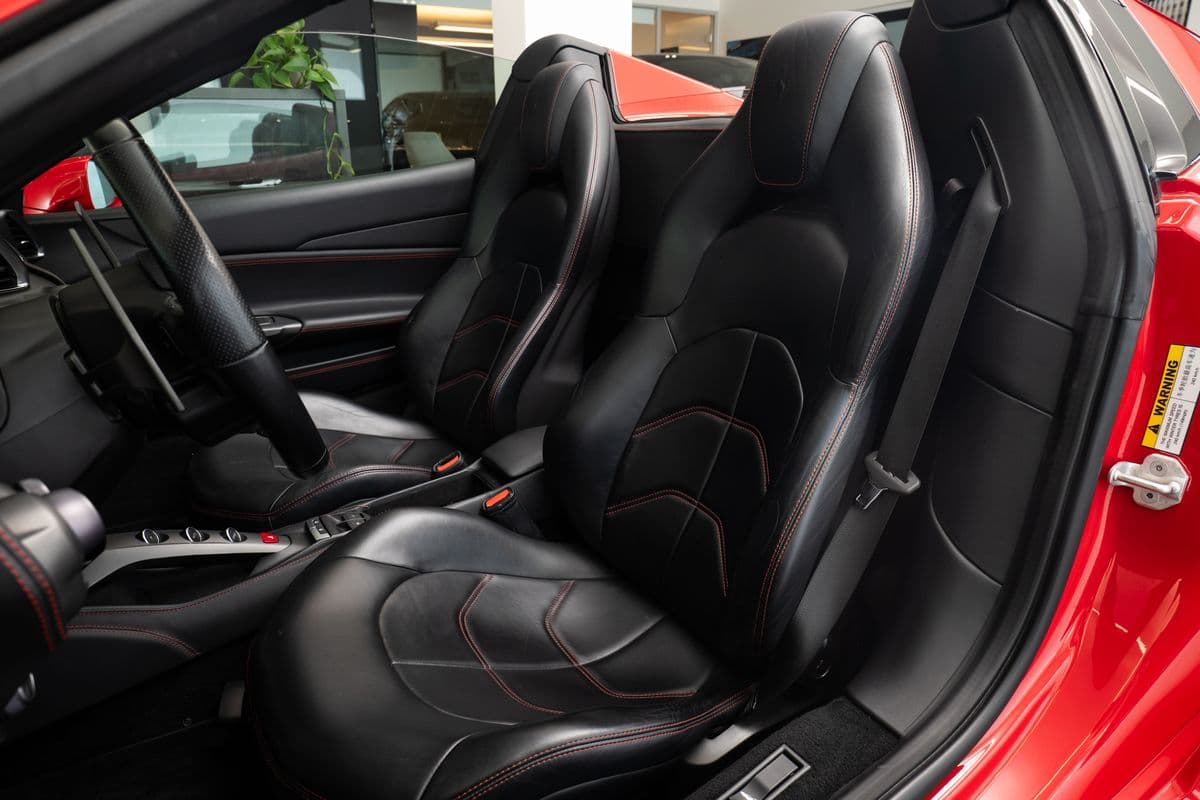 2018 Ferrari 488 - 13