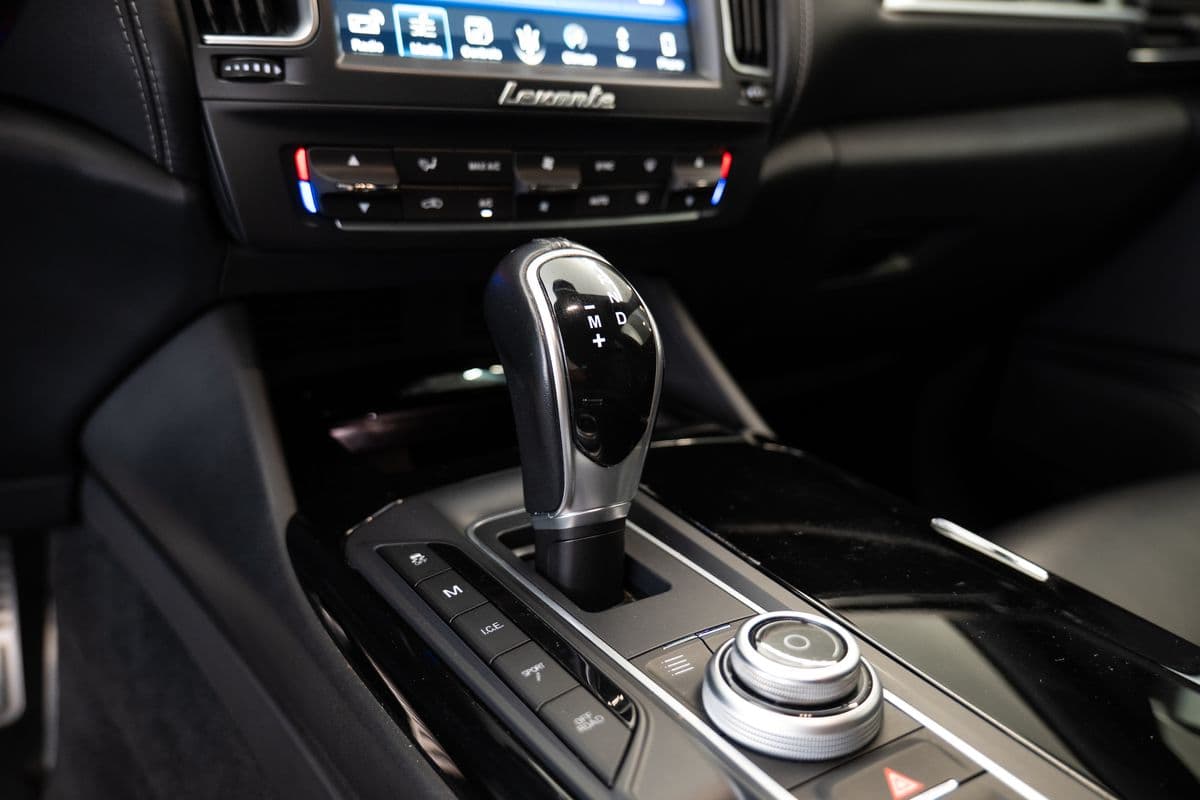 2017 Maserati LEVANTE - 14