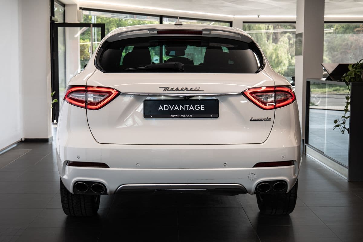 2017 Maserati LEVANTE - 3