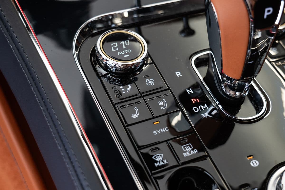2019 Bentley CONTINENTAL - 31
