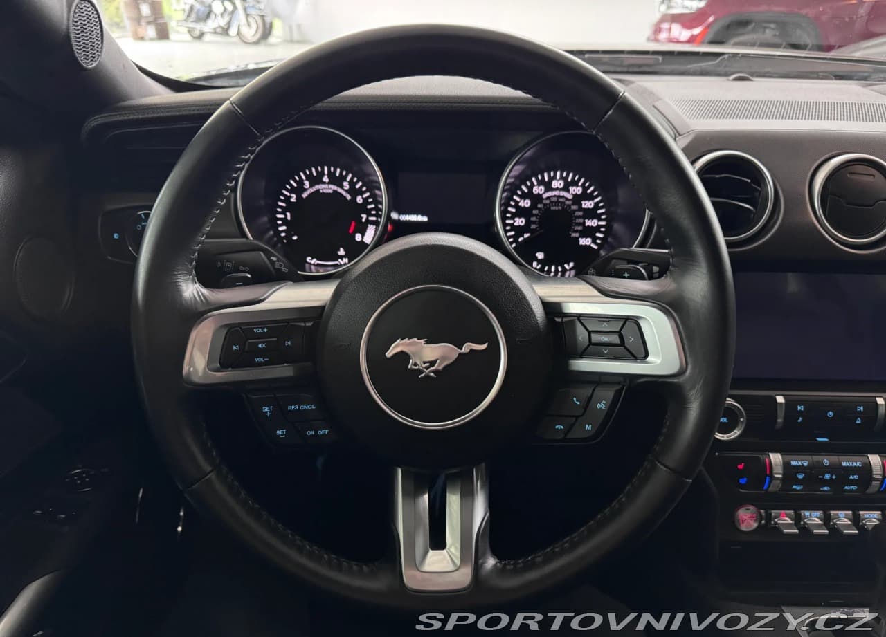 2022 Ford MUSTANG - 25