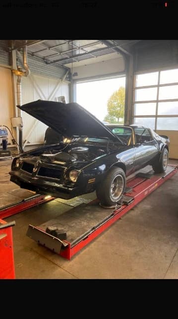 1976 Pontiac FIREBIRD - 17