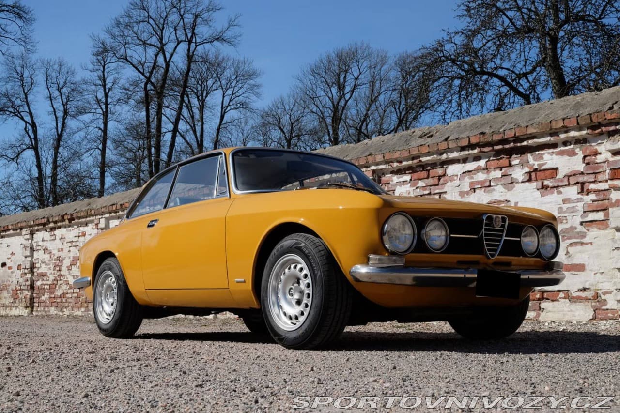 1968 Alfa Romeo GTV - 11