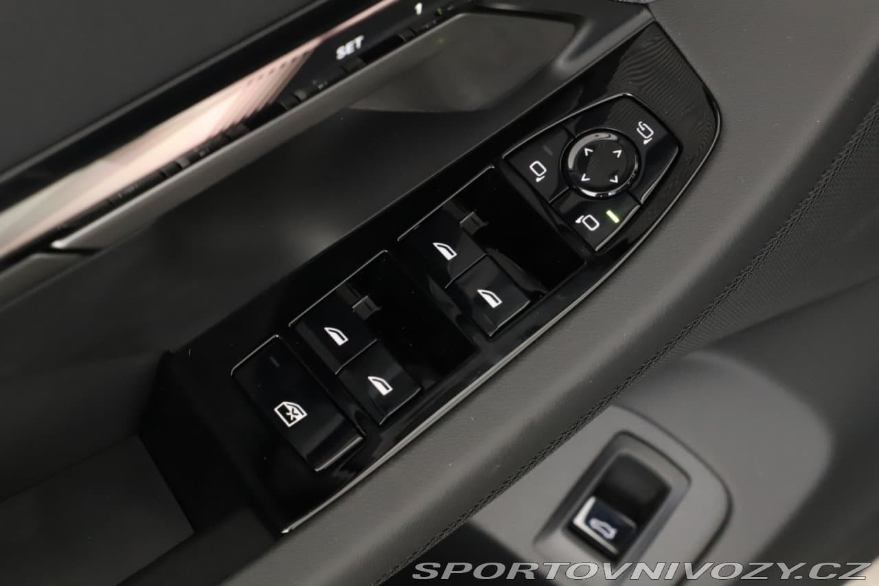 2025 BMW 5-SERIES - 10