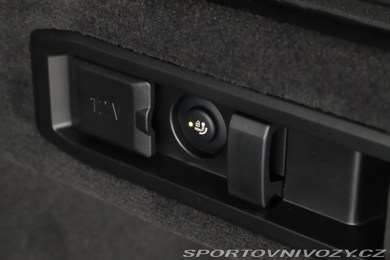 2025 BMW 5-SERIES - 15