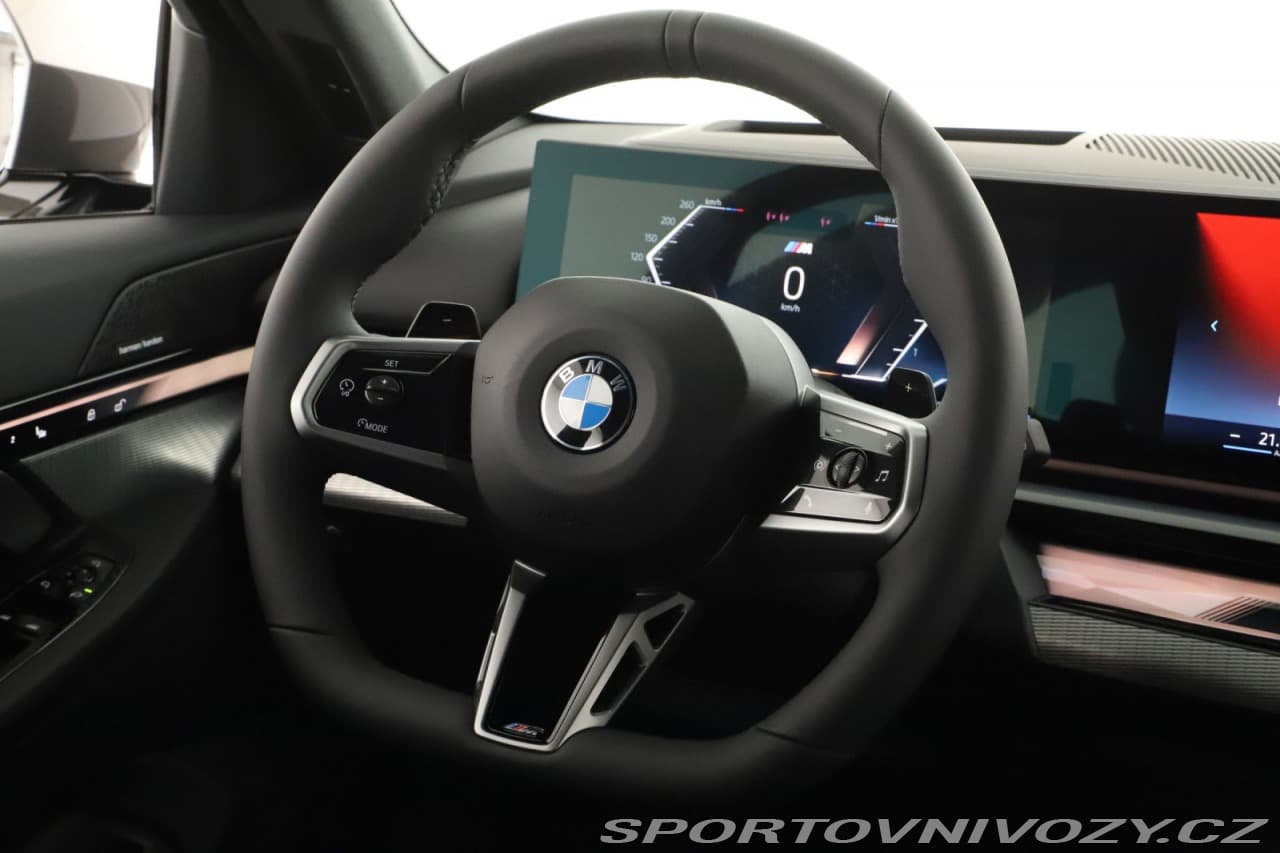2025 BMW 5-SERIES - 20