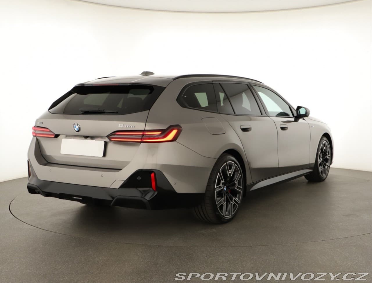 2025 BMW 5-SERIES - 5