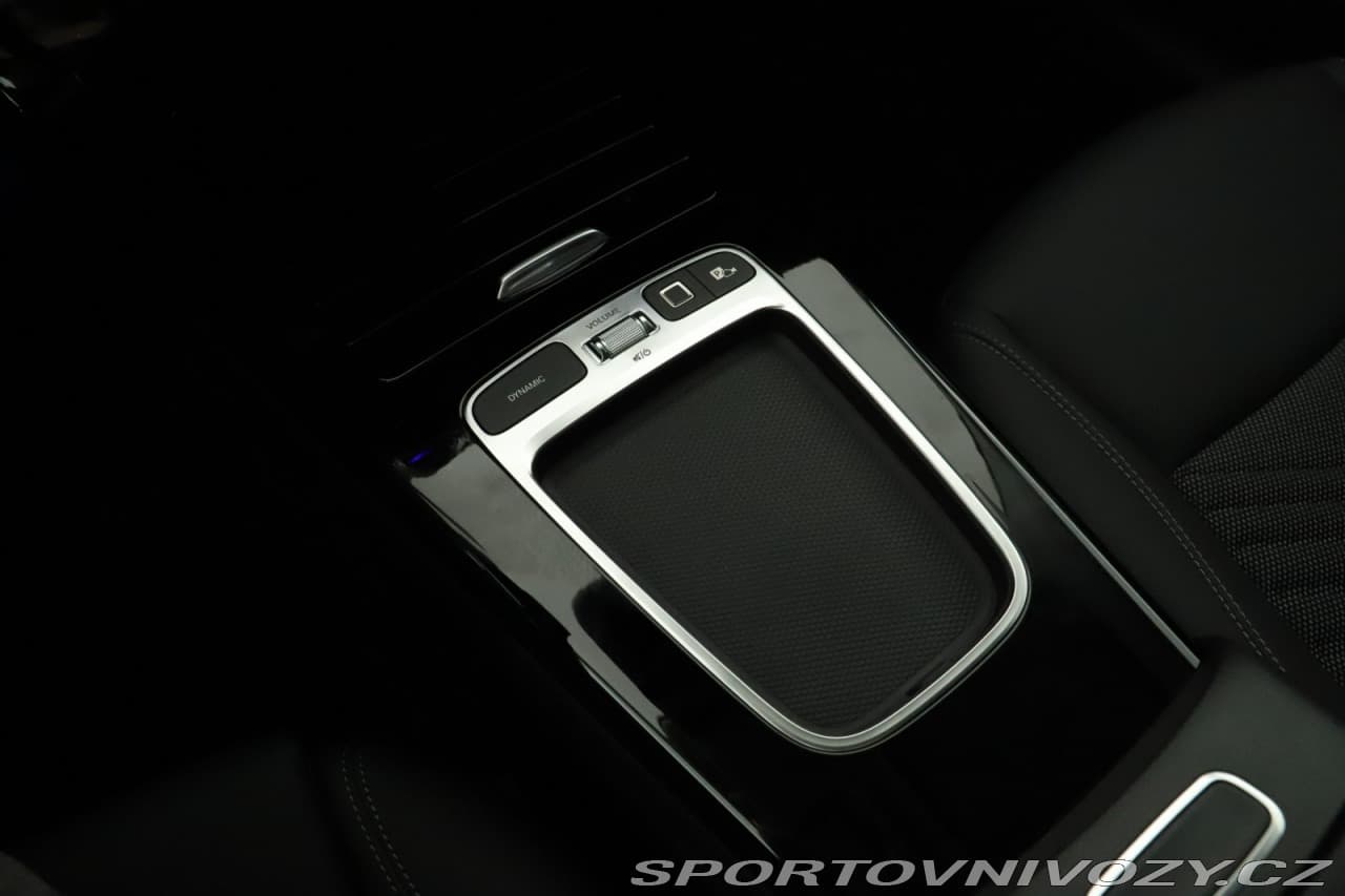 2025 Mercedes-Benz CLA - 23