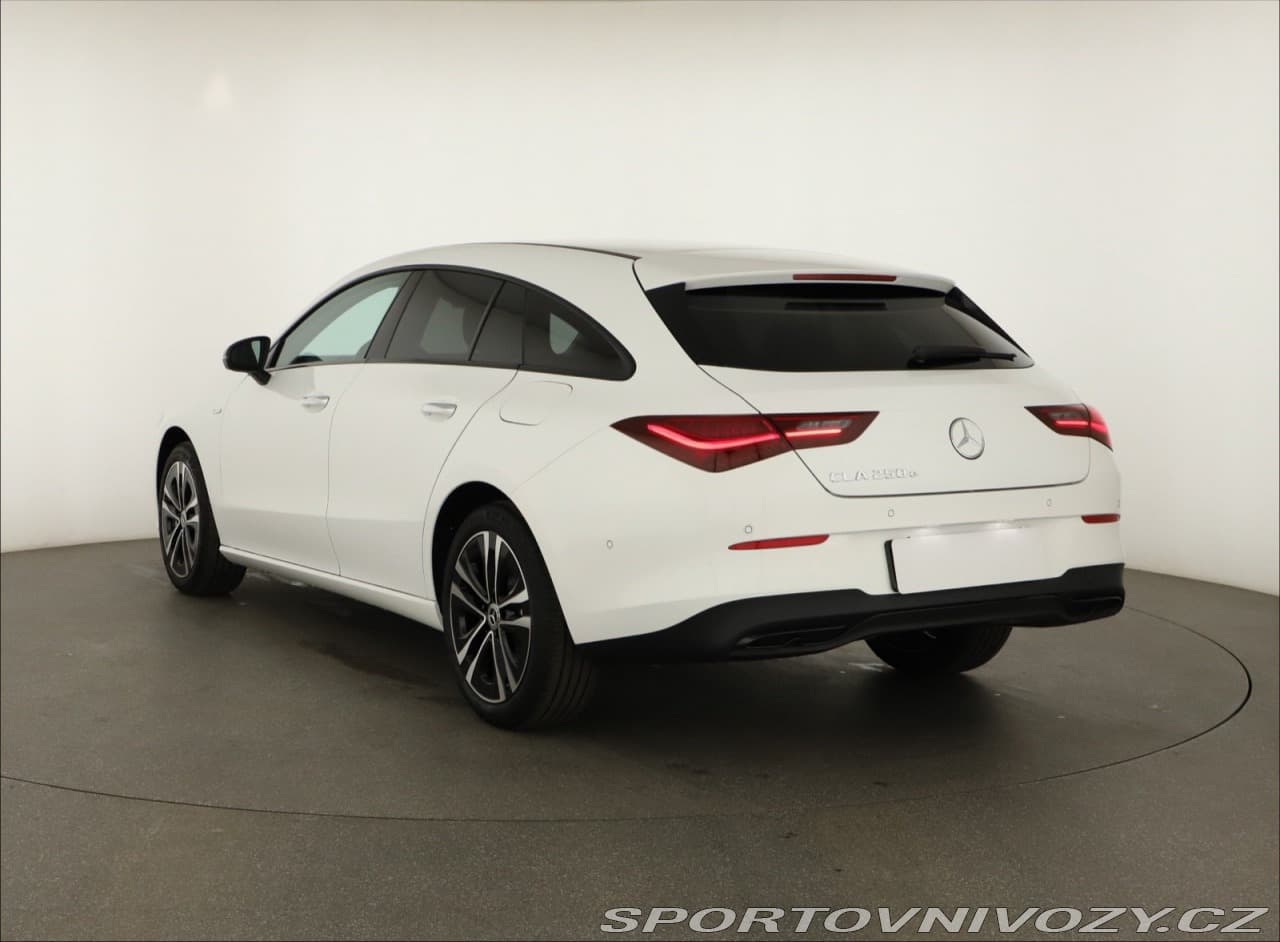 2025 Mercedes-Benz CLA - 7