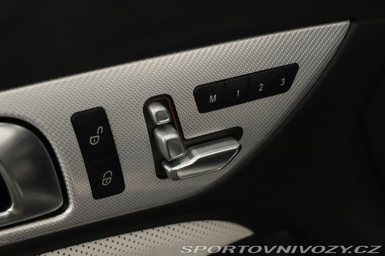 2020 Mercedes-Benz SLC - 52