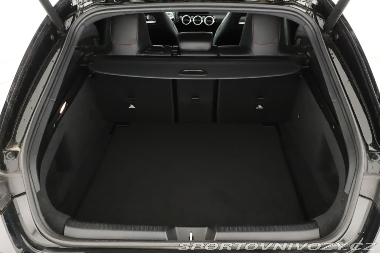 2021 Mercedes-Benz CLA - 31