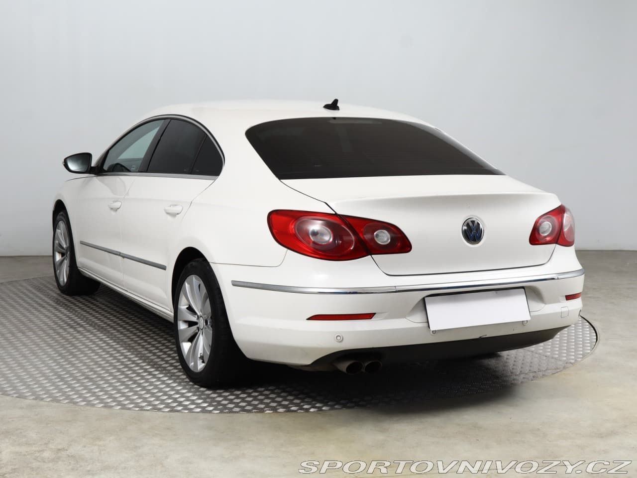 2010 Volkswagen PASSAT CC - 3