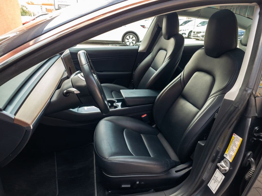 2019 Tesla MODEL 3 - 11