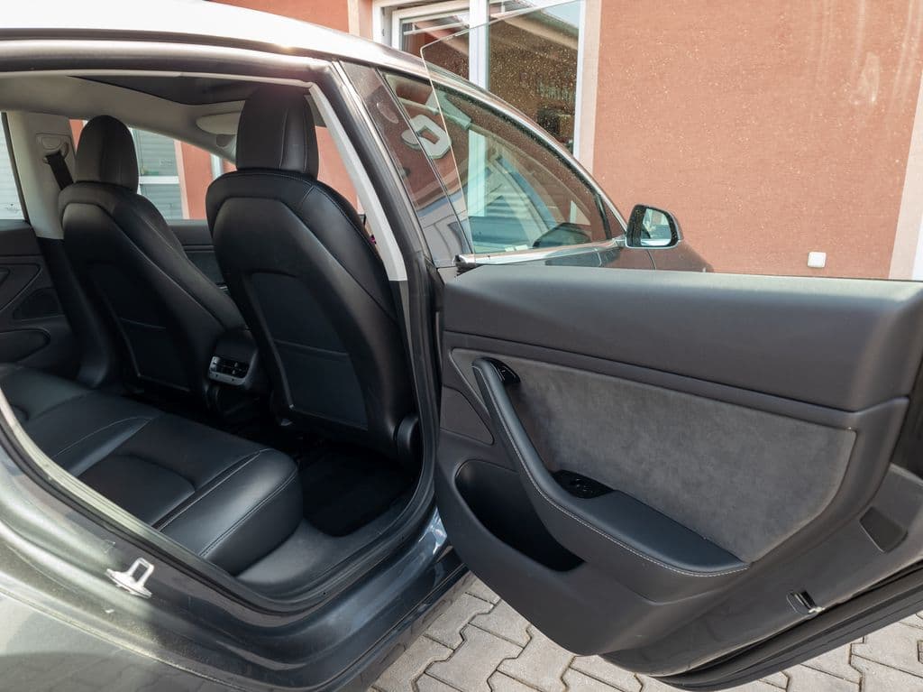 2019 Tesla MODEL 3 - 17