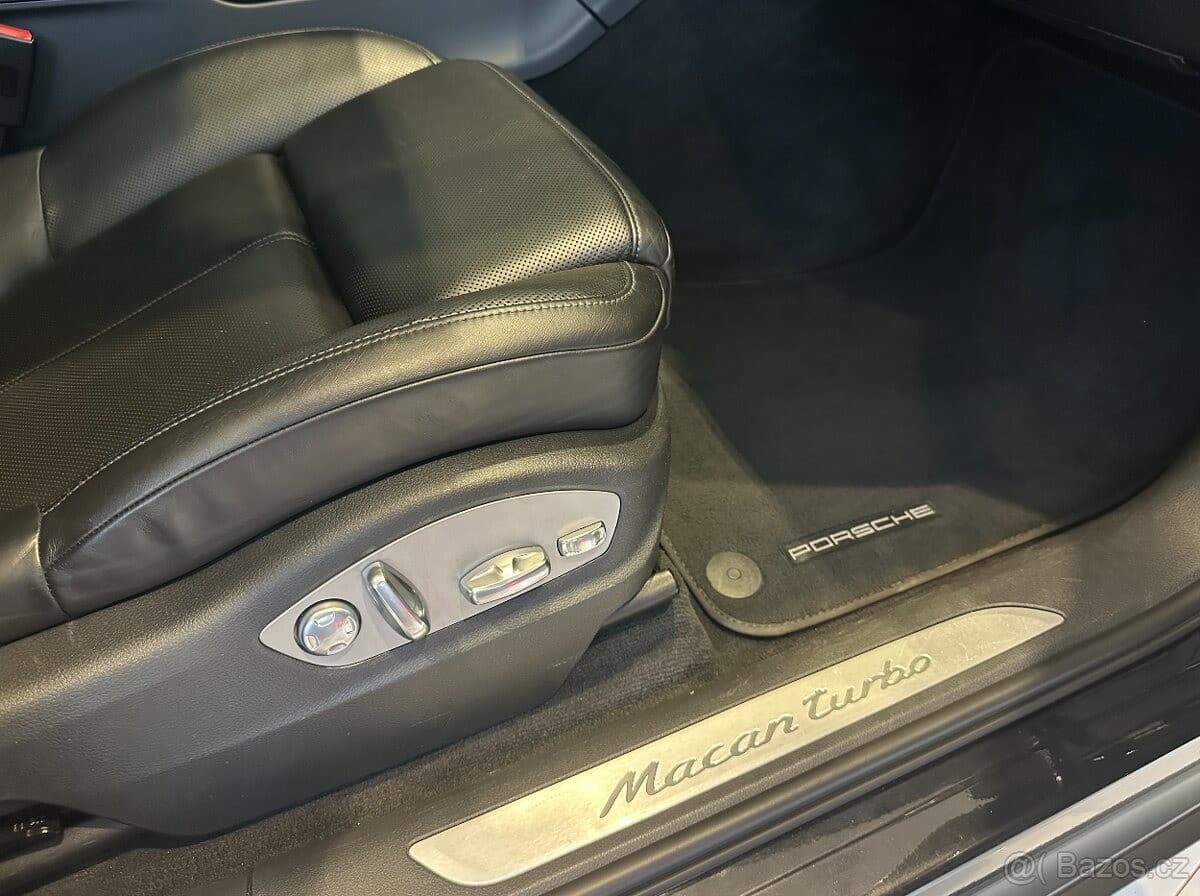 Porsche MACAN - 12
