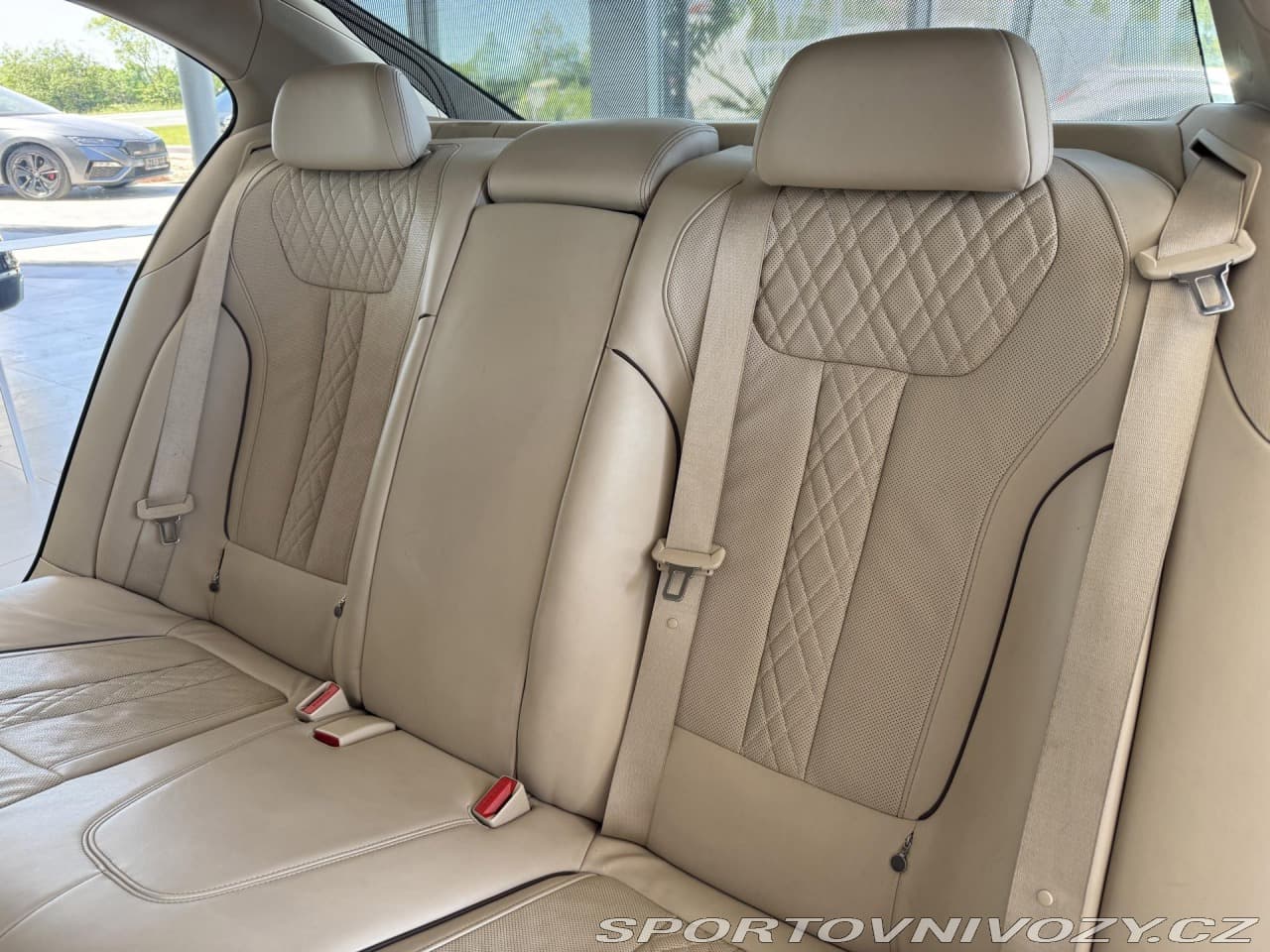 2016 BMW 7-SERIES - 14
