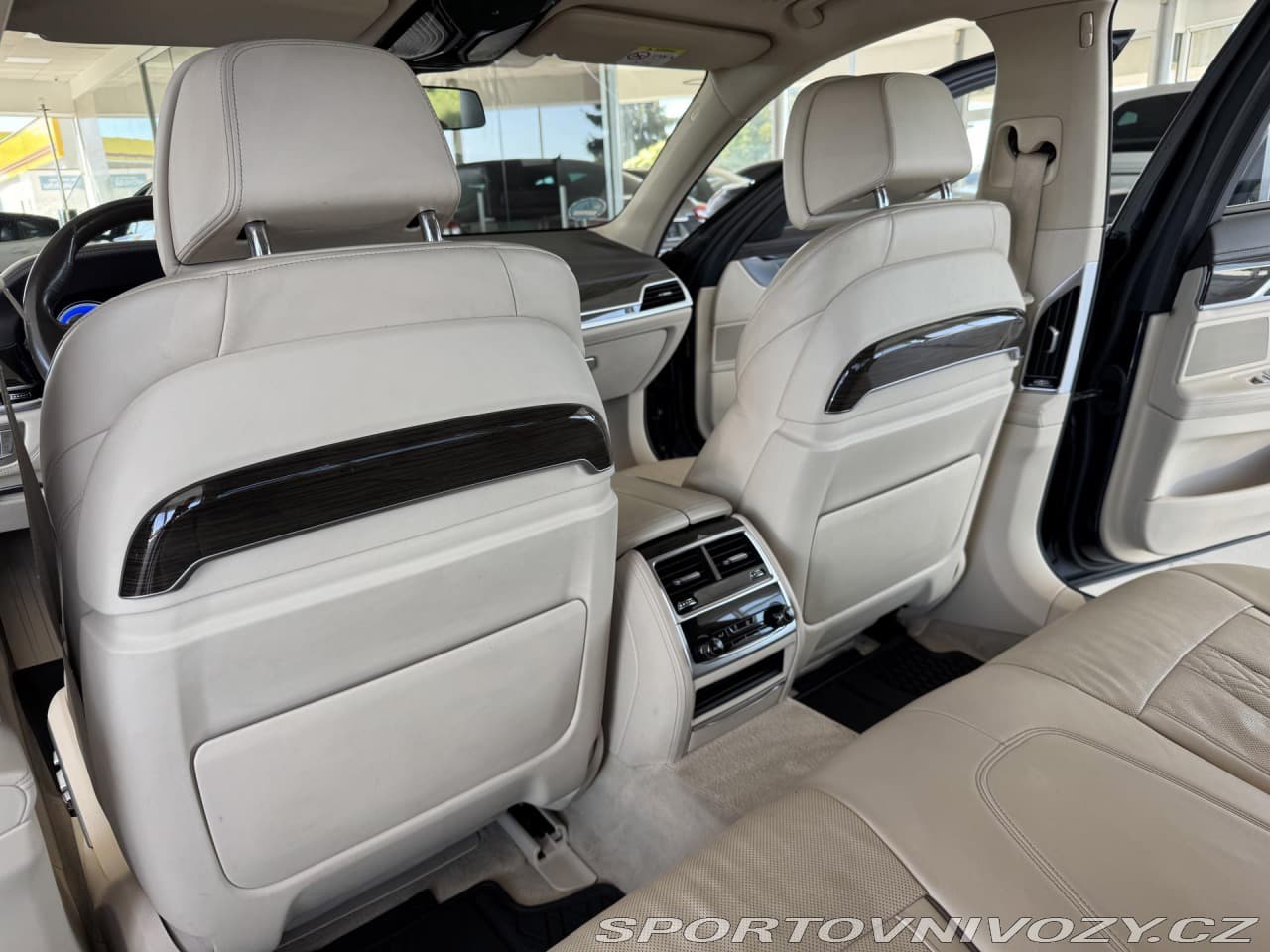 2016 BMW 7-SERIES - 15