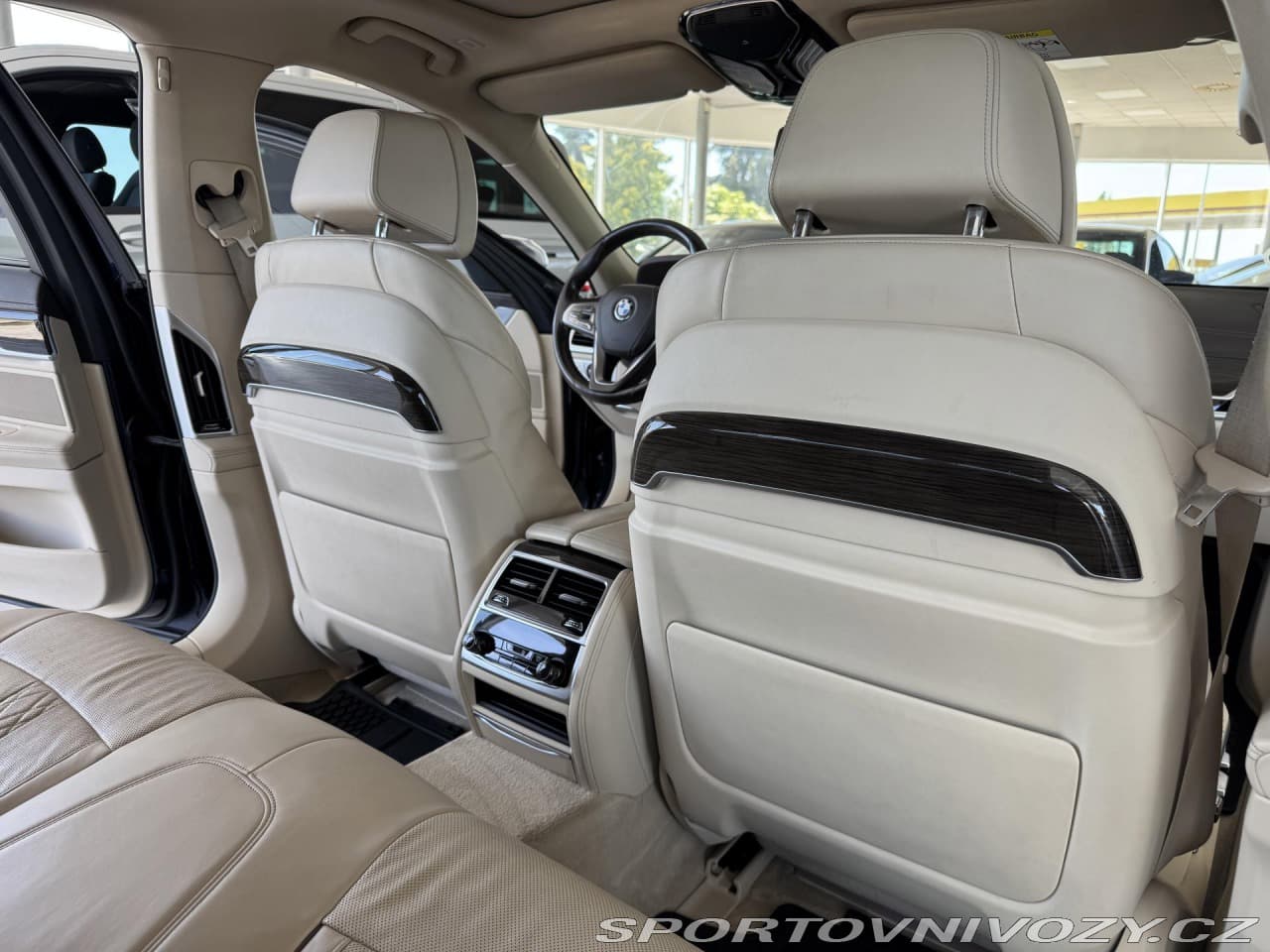 2016 BMW 7-SERIES - 18