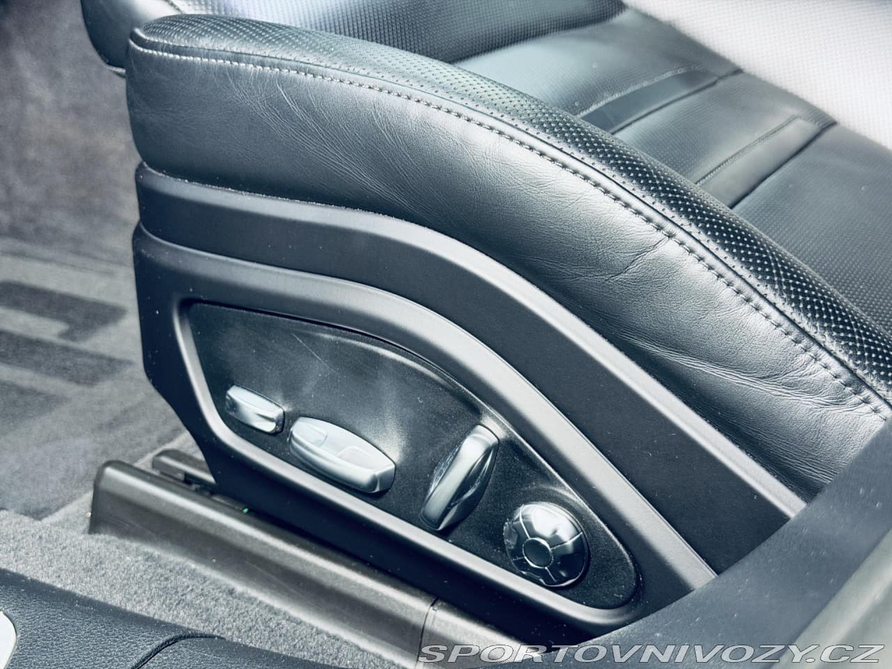 2017 Porsche PANAMERA - 19