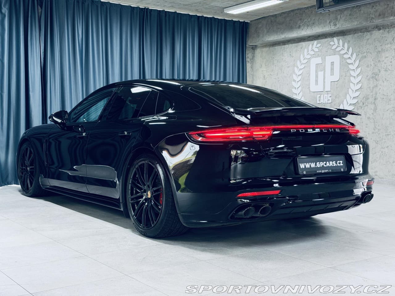 2017 Porsche PANAMERA - 5