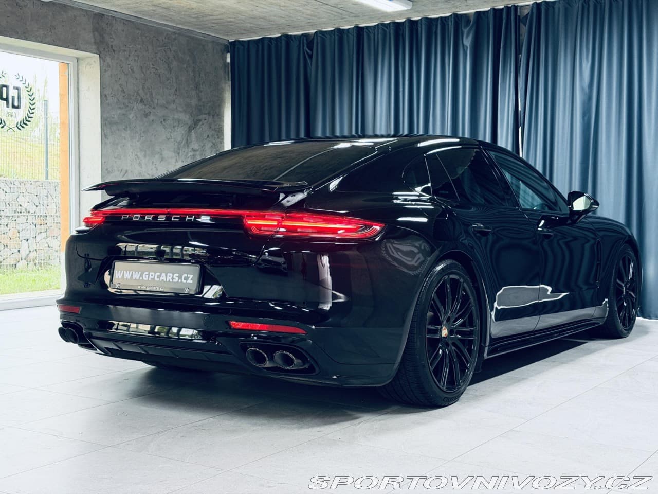 2017 Porsche PANAMERA - 7